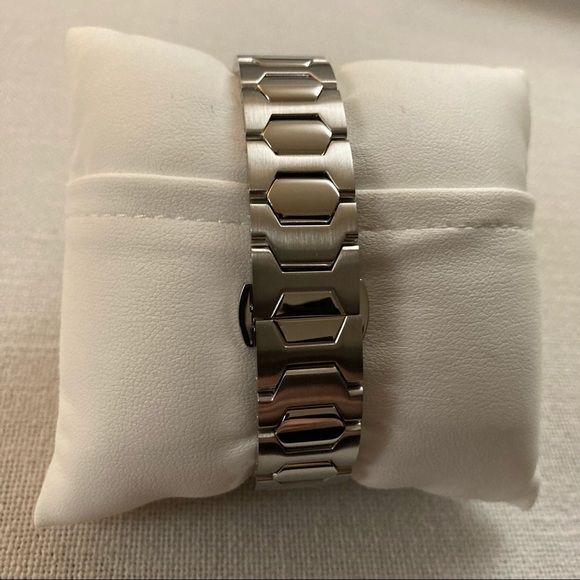 Movado Bold Silver Stainless Steel Watch Rose Gold Dial Quartz 3600381 Gift Box - Picture 9 of 16